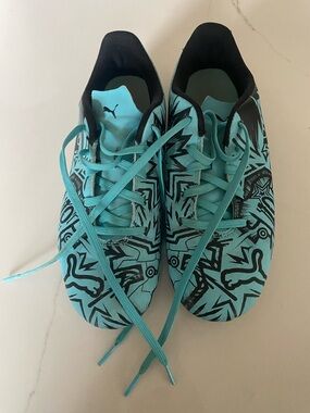 Puma Teal Graphic Soccer Shoes